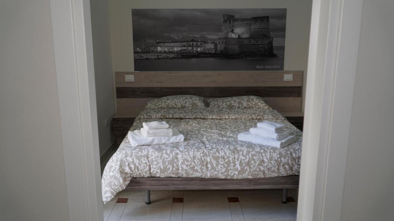 Donna Vicenza Bed & Breakfast Naples Extérieur photo