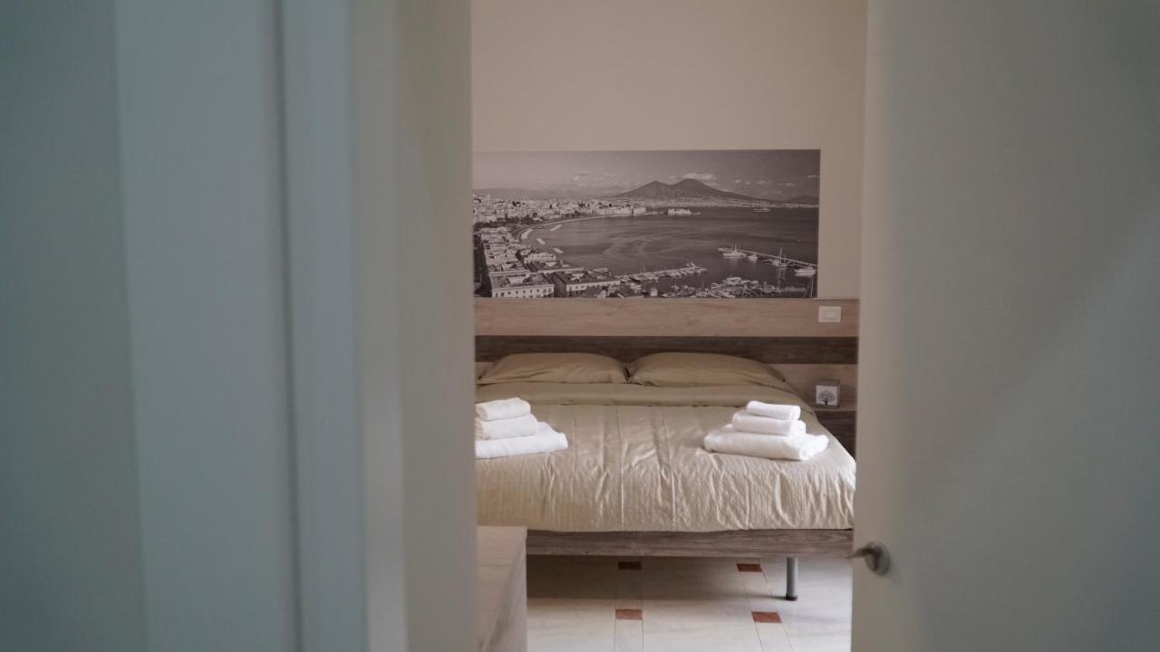Donna Vicenza Bed & Breakfast Naples Extérieur photo