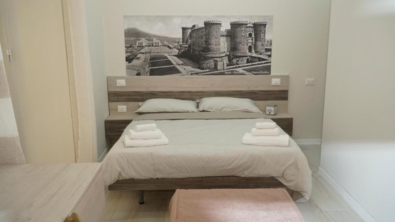 Donna Vicenza Bed & Breakfast Naples Extérieur photo